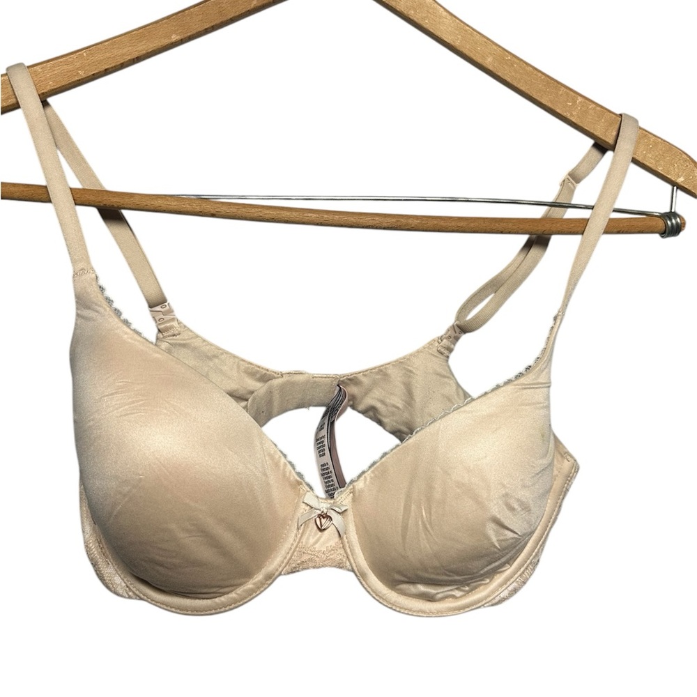 Body by Victoria Secret Women's Cream Bra Lined Perfect 34C